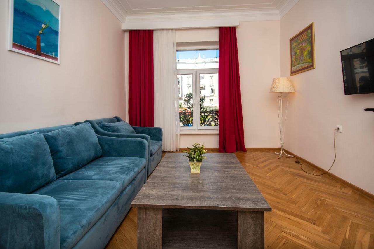 Gio'S Apartment Tbilisi Luaran gambar